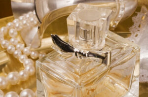 رایحه عطر شیرین