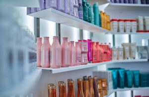 اسانسهای عطر در صنعت آرایشی و بهداشتی