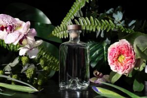 4 عطر برتر سال معرفی عطرهای ترند و پرفروش دنیای عطر و ادکلن